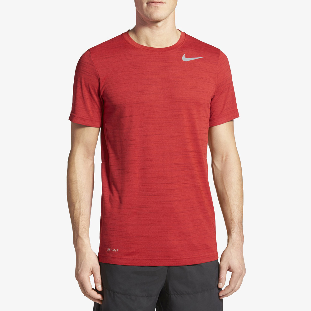 maroon nike dri fit shirt